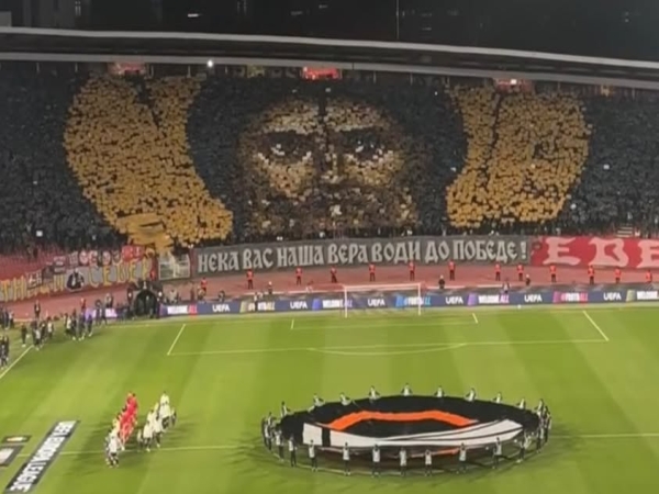 Το εντυπωσιακό coreo με τον Άγιο Συμεών από τους οπαδούς του Ερυθρού Αστέρα